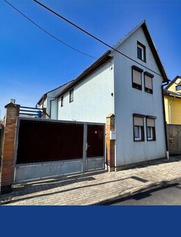 Charmantes Einfamilienhaus mit Potenzial in Remstädt - Remstädt