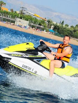 🎇Suche sympathische weibl. Urlaubsbegleitung für Silvester 🎆 - Chemnitz