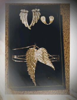 Halskette&Ohrringe Engelsflügel Set silber/vergoldete Applikation + weiterer Schmuck - Ertingen