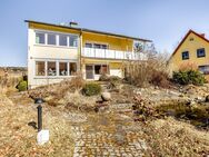 Lichtdurchflutetes, großzügiges Zweifamilienhaus mit traumhafter Aussicht - Bischofsgrün