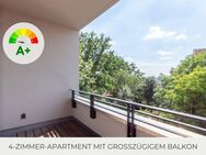 ** Attraktive und helle Familien-Wohnung | 2 Bäder | großzügiger Balkon | Aufzug | Stellplatz ** - Leipzig