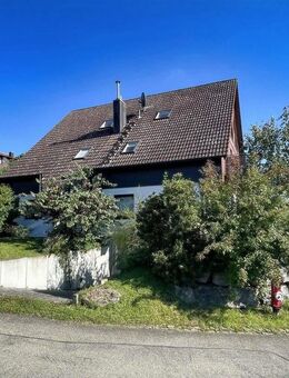 Modernes Zuhause mit Wohlfühlfaktor und Seesicht in ruhiger Wohnlage - Allensbach