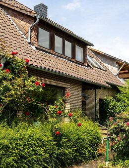 *** HARPSTEDT - WOHNEN im GENERATIONEN HAUS mit GARTEN und GARAGEN *** - Harpstedt
