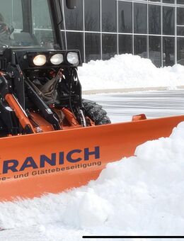 Winterdienst für Gewerbe, Wohnanlagen und Privatkunden - Berlin/Brandenburg - Berlin