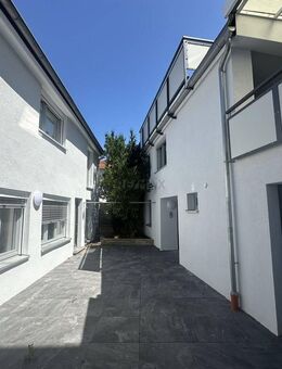 Saniertes Einfamilienhaus und ein zweites Haus für NUR 199.000 € - Eislingen (Fils)