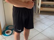 Bin m18 aktiv suche geiles treffen - Wuppertal