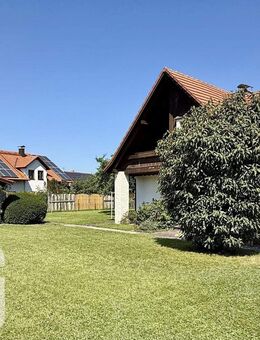 Familienfreundliches Haus mit großem Grundstück - Garching (Alz)