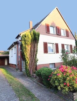 Gepflegtes Einfamilienhaus in ruhiger Lage mit Keller u. schönem Garten - Salzgitter