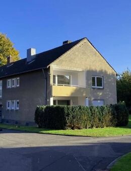 Kapitalanlage: vermietete 2,5 Zimmer Wohnung mit Balkon - Neuss