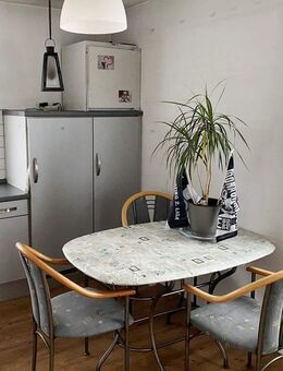 Sofort frei, 3-Zi-OG-ETW incl. Stellplatz und Küche als Anlage oder zur Selbstnutzung - Weißenhorn