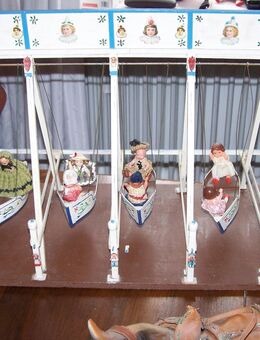 SEHR SELTENE SCHIFFSCHAUKEL, KARUSSEL UND BRAUEREIGESPANN DER "ALTEN WIES'N" IN MINIATUR - München