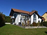Stilvolles Architektenhaus in sehr ruhiger, sonniger, unverbaubarer und gehobener Wohnlage. Bezug 01.06.2025 - Niedereschach