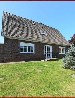 Mehrfamilienhaus nahe der ostfriesischen NORDSEEKÜSTE * bis zu 5 Wohneinheiten möglich * 1 Wohneinheit fest vermietet * Sommergarten * Grundstück von - Berumbur
