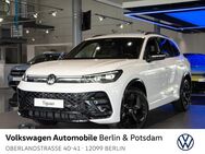 VW Tiguan, 2.0 l TDI R-Line ; ; ;, Jahr 2022 - Berlin