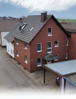 Charmante Doppelhaushälfte mit Potenzial - ruhiges Wohnen auf 3 Ebenen - Duderstadt