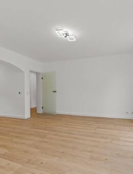 Frisch renovierte Eigentumswohnung in Wenden - Gerlingen - Wenden