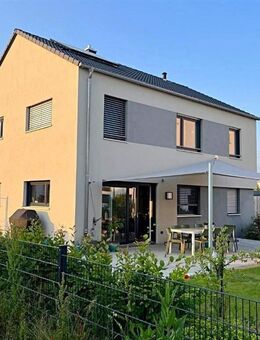 Ein Traum für Familien! Freistehendes Einfamilienhaus mit großem Garten in Hilpoltstein! - Hilpoltstein