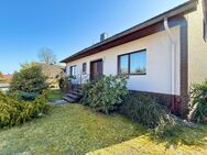 Ansprechender & großzügiger Bungalow mit schönem Garten in ruhiger Wohnlage - Uetze