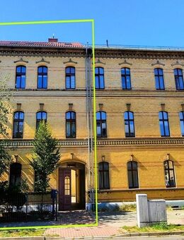 Top-gepflegtes Mehrfamilienhaus in Bitterfeld-Wolfen, nur wenige Minuten vom Hauptbahnhof entfernt - Bitterfeld-Wolfen