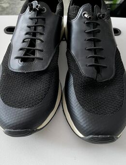 Not for everyone: Gepflegte Bruno Banani Sneakers black in 44. - Berlin