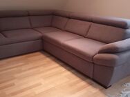 3-Sitzer-Schlafsofa, mit großer Liegefläche - Braunschweig