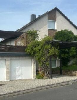 ***Wohnen in bester Lage von Melsungen*** Gepflegtes Einfamilienwohnhaus mit Einliegerwohnung, Doppelgarage und Carport - Melsungen
