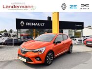 Renault Clio, ZEN TCe 90, Jahr 2023 - Spenge