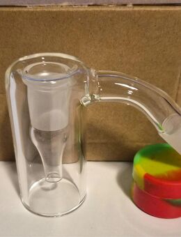 14mm Male 45° Grad Reclaim Catcher mit 10ml Silikonbehälter - Hildesheim