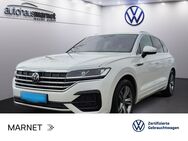 VW Touareg, 3.0 TDI Elegance, Jahr 2023 - Wiesbaden