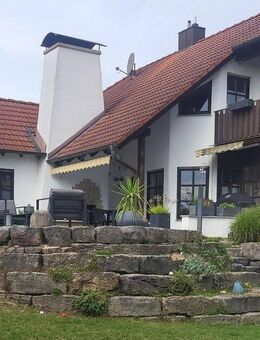 Attraktives Einfamilienhaus mit außergewöhnlicher Achitektur - Wilhelmsdorf (Bayern)