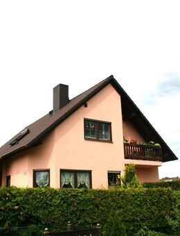 Hochwertiges Einfamilienhaus mit Einliegerwohnung, Terrasse und Doppelcarport in Rehfelde - Rehfelde