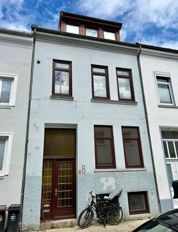 Fesenfeld - untere Haushälfte mit Hofgarten - Bremen