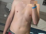 Junger BigDick XL M23 Jahre sucht Frau 18-35 Jahre - Lahstedt