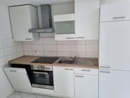 Schöne 3 Raumwohnung mit Einbauküche - Chemnitz