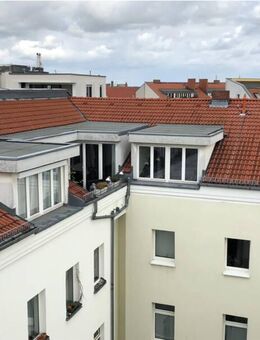 Investment im Dach: 3-Zi im Zionskirch - 2,92% - mit Balkon im Neubau DG - Berlin