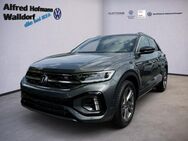 VW T-Roc, 2.0 TDI R-Line, Jahr 2023 - Walldorf (Baden-Württemberg)