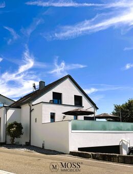 Luxuriöses Einfamilienhaus mit Einliegerwohnung und traumhaftem Panoramablick in Steinheim (Murr)! - Steinheim (Murr)