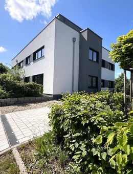 +++ Exklusive 4-Zimmer-NEUBAU-ETW mit Garten +++ - Leonberg (Baden-Württemberg)