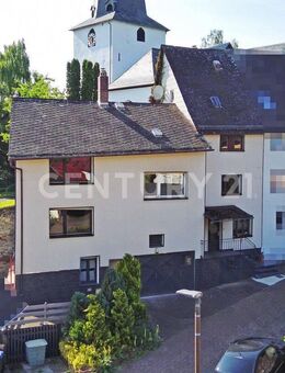 Charmantes Haus im Ortskern - Leun