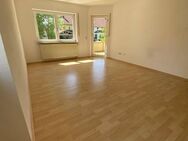 Charmante 3-Zimmer-Wohnung mit Balkon und Garagenstellplatz in ruhiger Lage von Crailsheim - Crailsheim