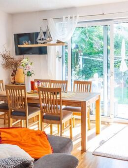 +++ Exklusive 2-Zimmer-Erdgeschosswohnung mit Garten und Stellplatz in Dresden - Striesen +++ - Dresden