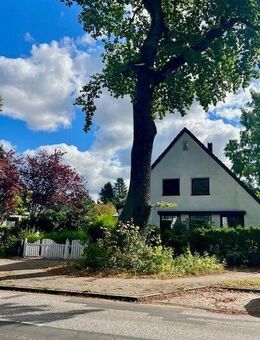 Einfamilienhaus in Groß Borstel mit idyllischen Garten - Hamburg