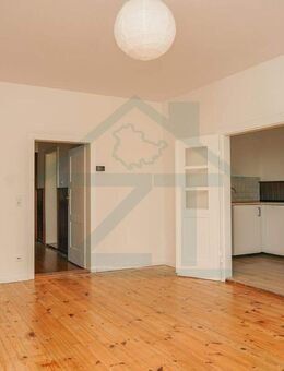 Größer als so manches Haus - 5-Raum-Wohnung mit zwei Bädern und Platz für die ganze Familie - Kahla