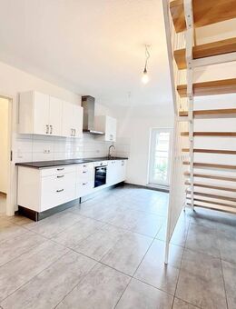 Freie 3-Zi. Maisonette mit EBK, Balkon, Aufzug und Kellerabteil, nahe der Uniklinik FR - Freiburg (Breisgau)