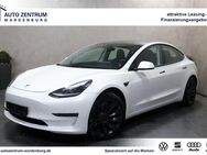 Tesla Model 3, Performance Dual AWD 20ZOLL, Jahr 2022 - Wardenburg