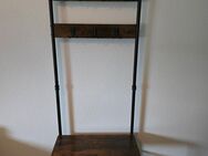 Kleine Garderobe - Geeste