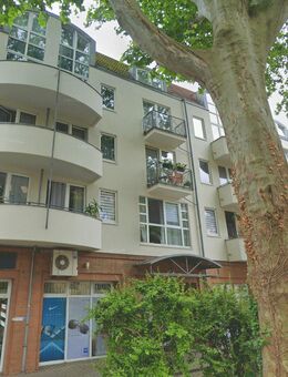 Großzügige 5-Raum Wohneinheit in Dresden Cotta - Dresden