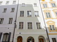 Perfekte WG-Wohnung in der Altstadt! 5-Zimmer-Dachgeschoss-Wohnung mit 2 Bädern, EBK und Emporen - Passau