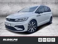 VW Touran, 1.5 TSI Highline, Jahr 2024 - Leuna