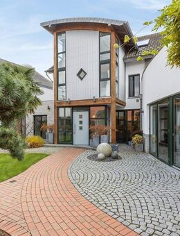 Stilvolles Designhaus mit beeindruckender Architektur - PV-Anlage & Fernwärme - Hückelhoven